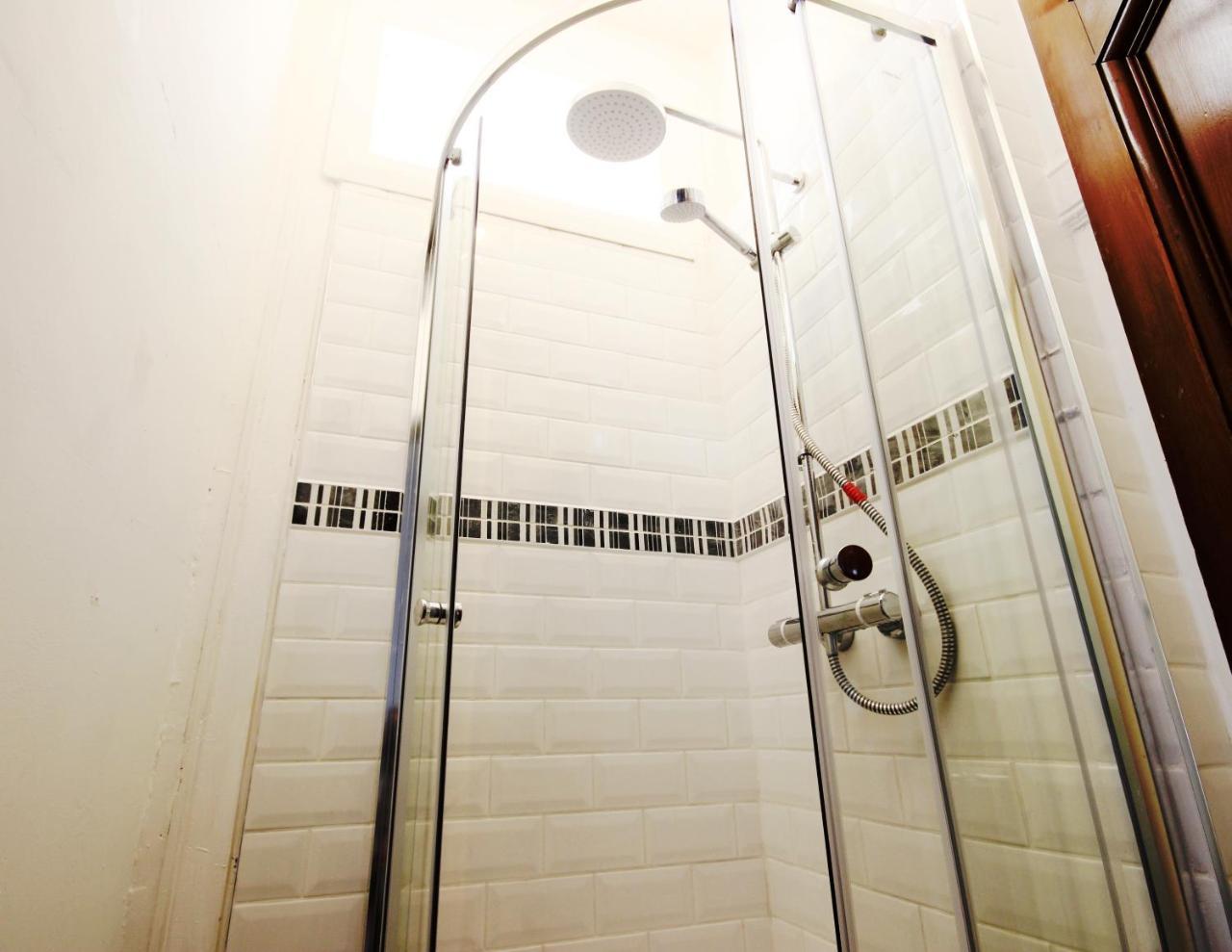 Braemount House Apartment Barrhead Bagian luar foto